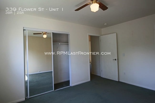 Building Photo - 339 Flower St