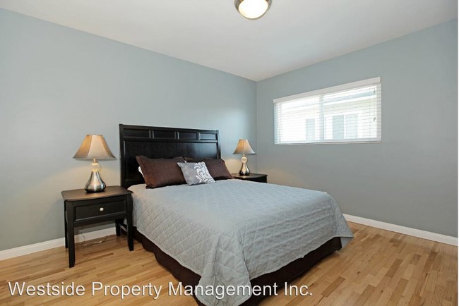 Building Photo - 2 br, 1 bath House - 2909 10th St. #1