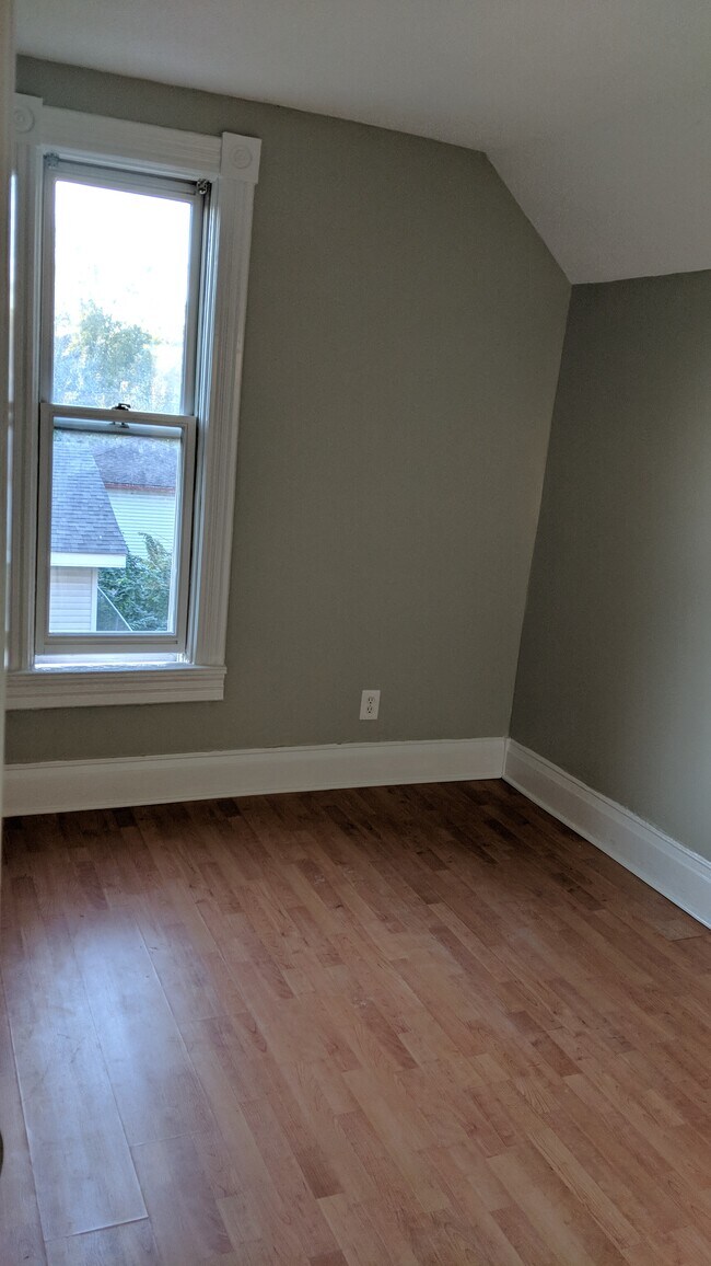 Foto del edificio - 742 Madison St NE