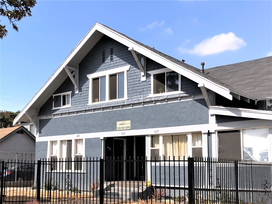 Primary Photo - 913 Lime Ave