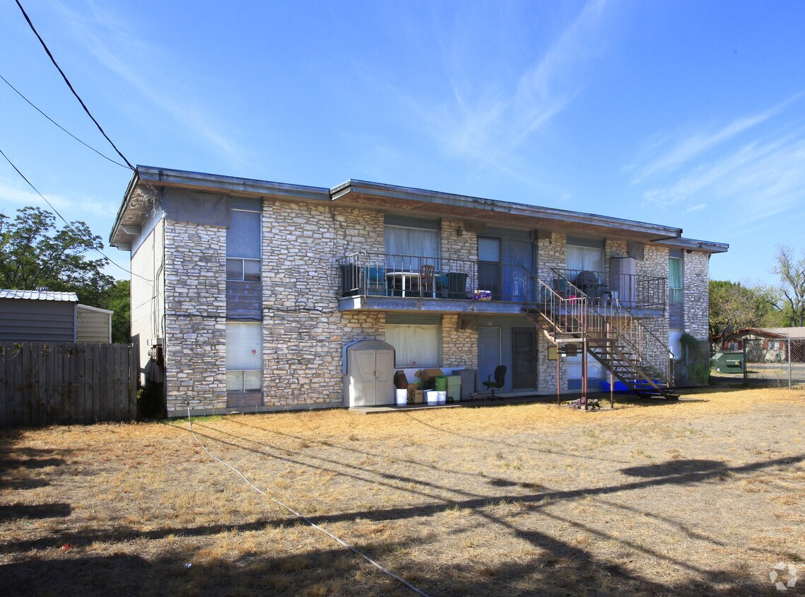 Primary Photo - 8603-8605 Putnam Dr