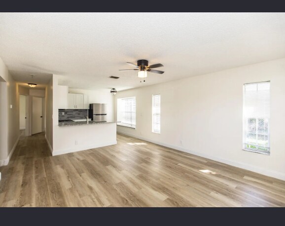 Foto del edificio - 2634 W 28th St