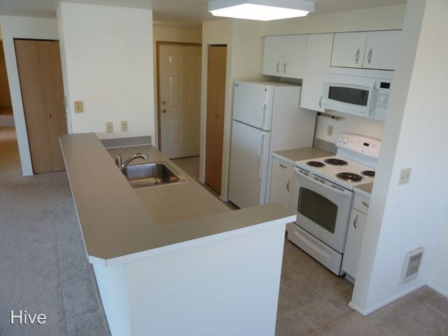 Building Photo - 4459 Fremont Ave N