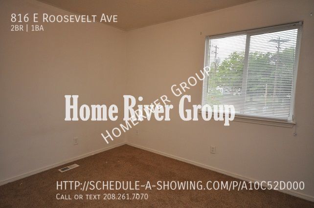 Building Photo - Quaint 2-Bedroom/1-Bath Townhome in Nampa!