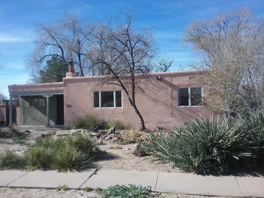 Primary Photo - 218 Miramonte St