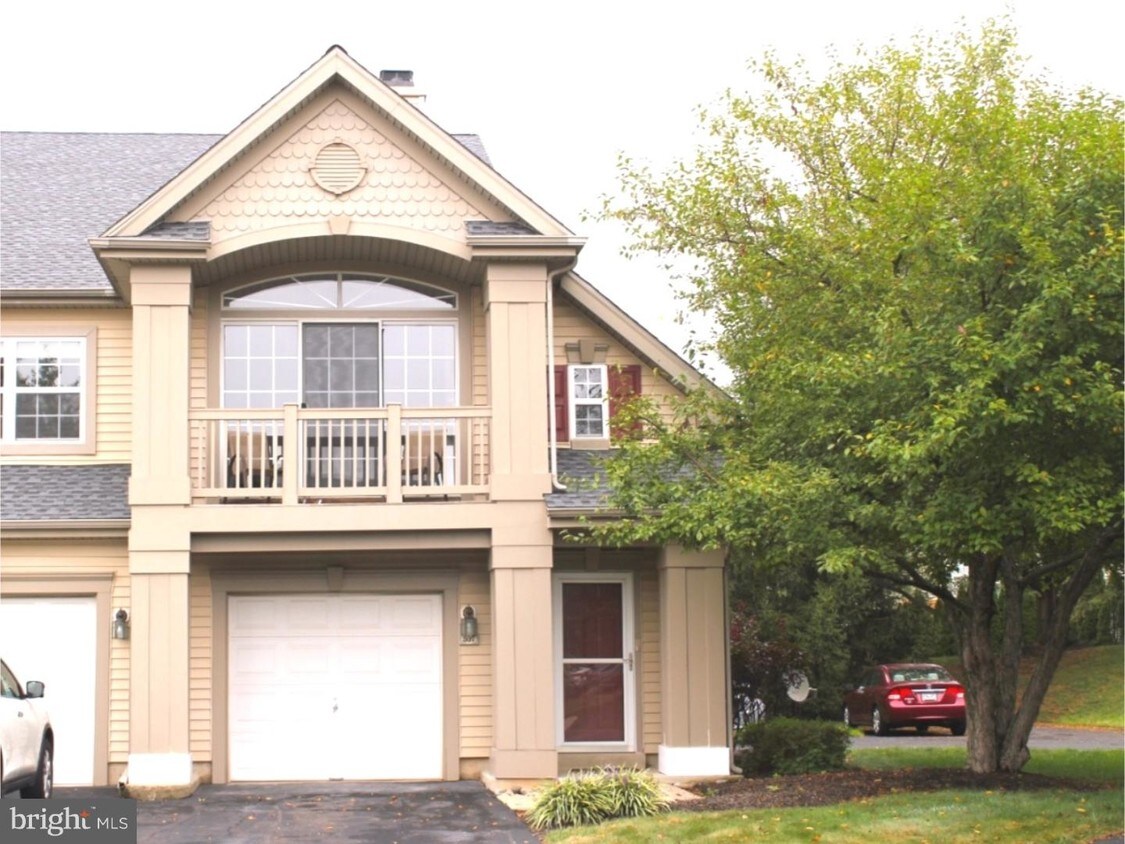 Primary Photo - 307 Alexander Ct