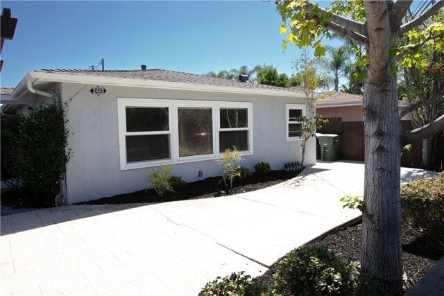 Building Photo - 2480 Orange Ave