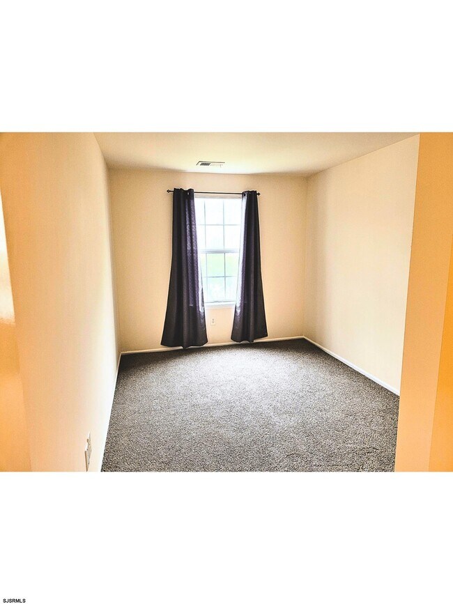 Foto del edificio - 4951 Rosebay Pl