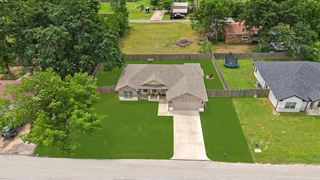 Building Photo - 412 Stadium Ln