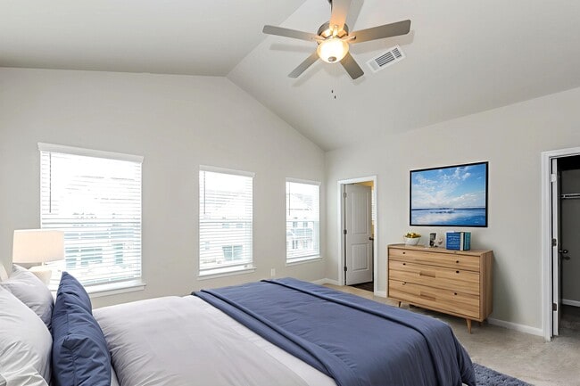 Building Photo - 24 Jackson Ct