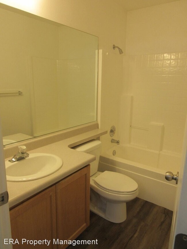 Building Photo - 3 br, 2 bath House - 71 N 4125 W