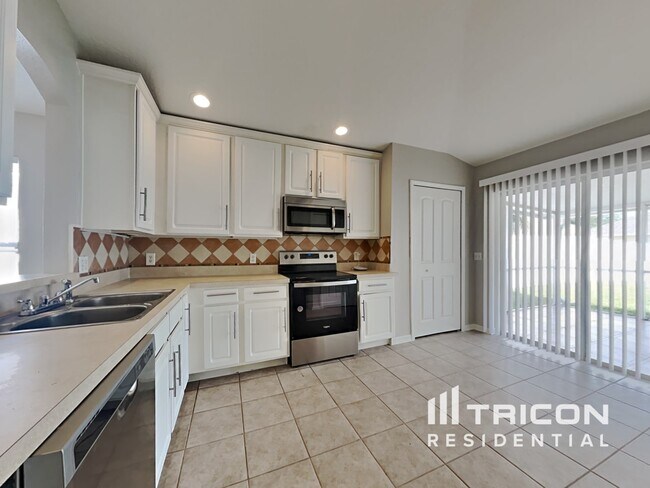 Foto del edificio - 12532 Evington Point Drive Riverview FL