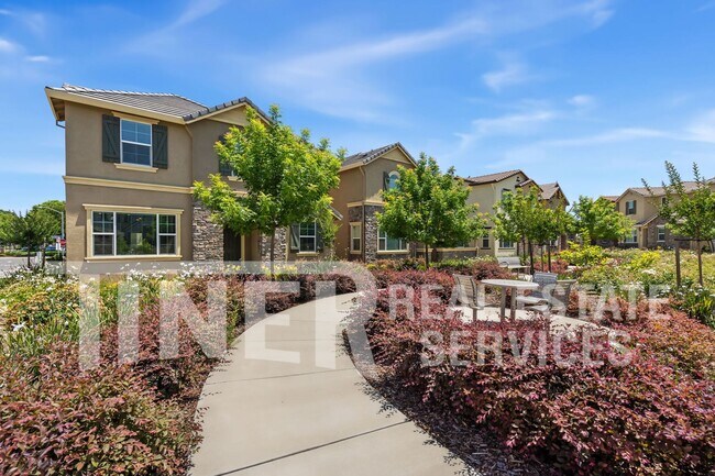 Foto del edificio - 10899 Portico Cir