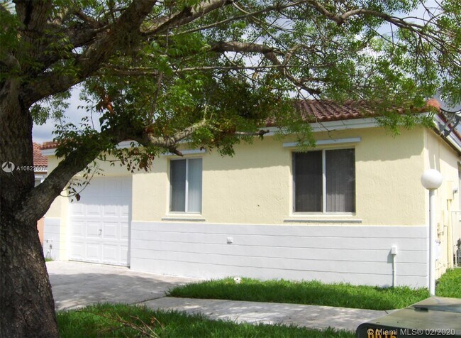 Foto del edificio - 17171 SW 139th Ct