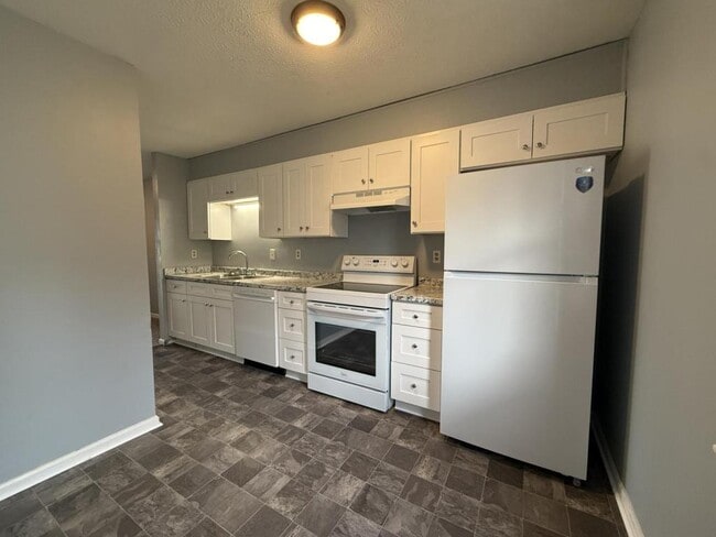 Foto del edificio - 1210 Clear Ridge Ln