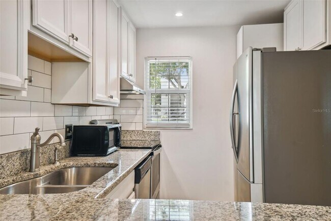 Foto del edificio - 4507 S Oak Dr