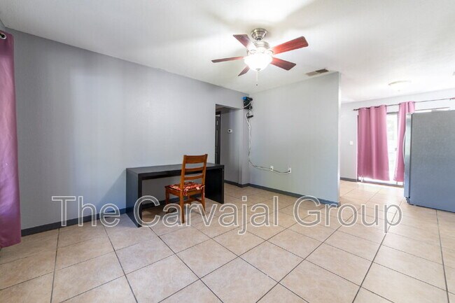 Foto del edificio - 2809 Patty Way