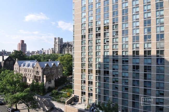 Building Photo - 412 West 110th Street
