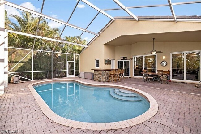 Foto del edificio - 227 Glen Eagle Cir