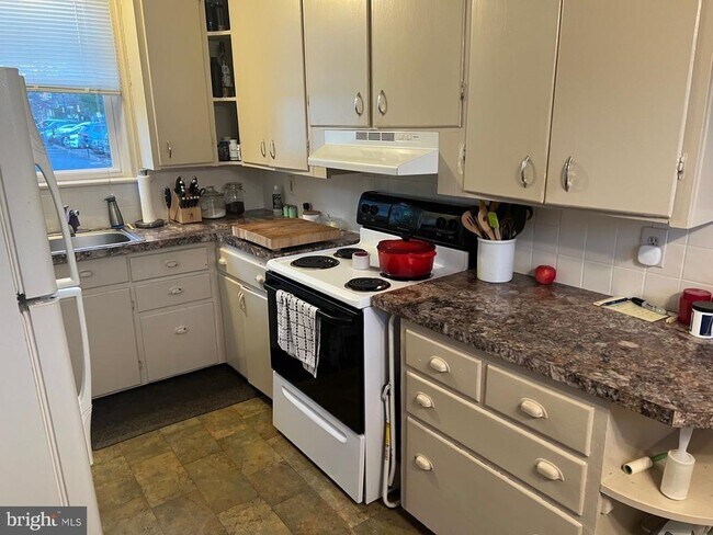 Foto del edificio - 37 N Clinton St