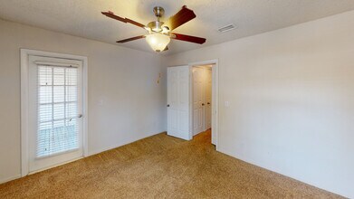 Interior Photo - Altamira Place Apartment Homes