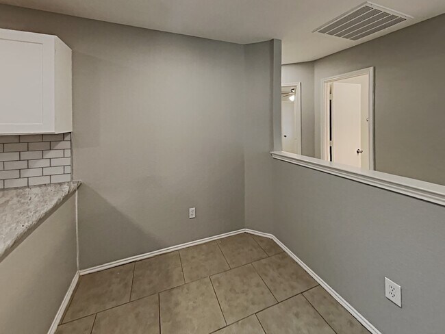 Building Photo - 6008 Cohoke Dr