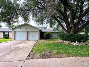 Building Photo - 17802 Autumn Trails Ln