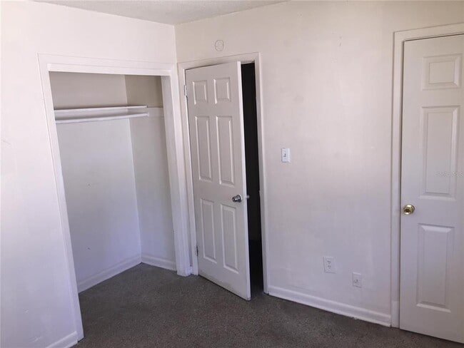 Building Photo - 3611 E Frierson Ave