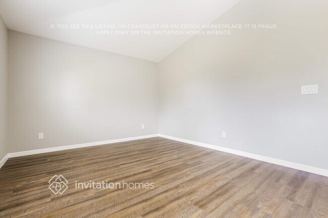 Foto del edificio - 1510 Baker St NE