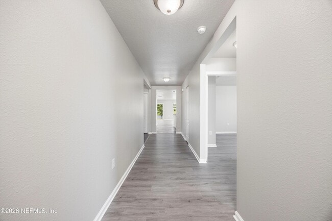 Building Photo - 6853 Sandle Dr