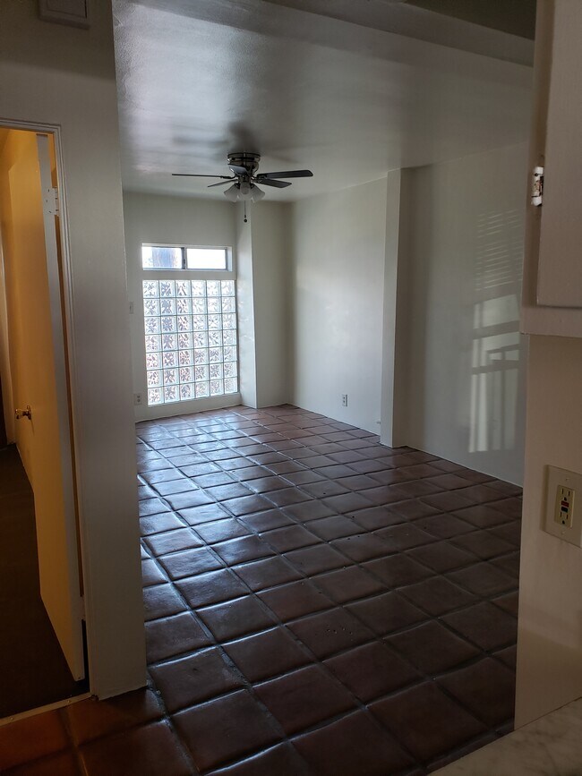 Front/Living Room - From kitchen - 115 Chautauqua Blvd