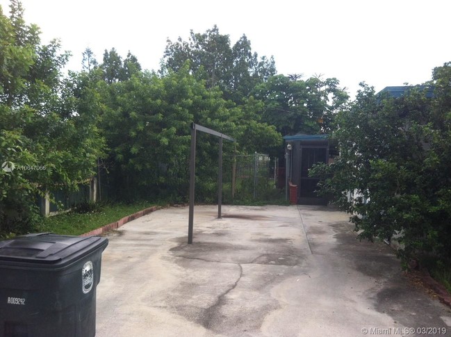 Building Photo - 445 Opa-Locka Blvd