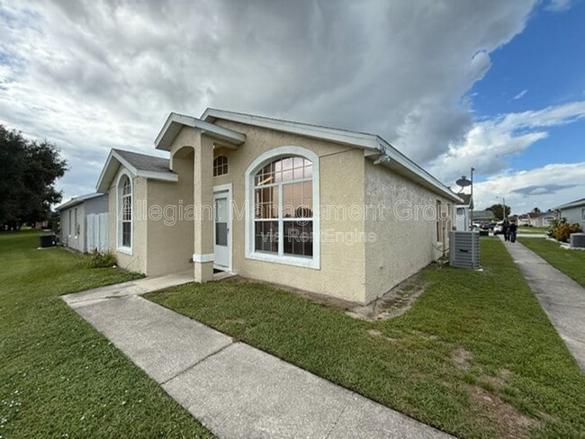 Photo - 2362 Harbor Town Dr House
