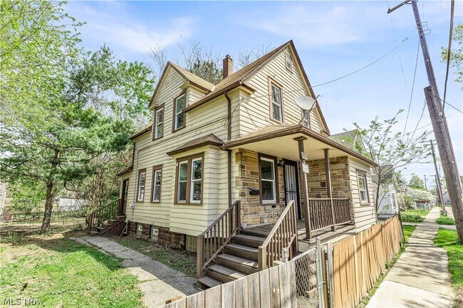 Foto del edificio - 5918 Gilbert Ct