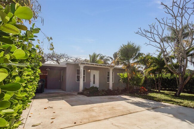 Foto del edificio - 1632 NW 6th Ave