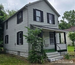 Building Photo - 875 E 144th St