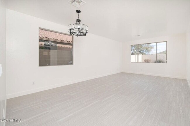 Building Photo - 26515 N 67th Dr