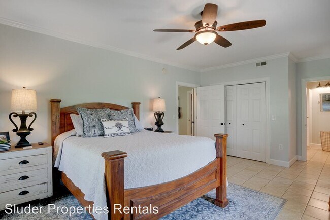 Building Photo - 3 br, 2 bath House - 1418 S River Rd