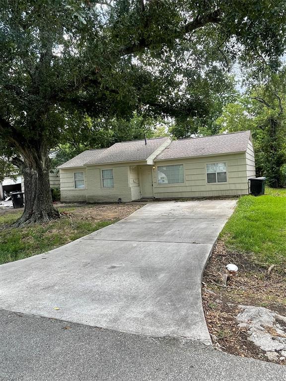 10114 Chesterfield Dr, Houston, TX 77051 House Rental in Houston, TX