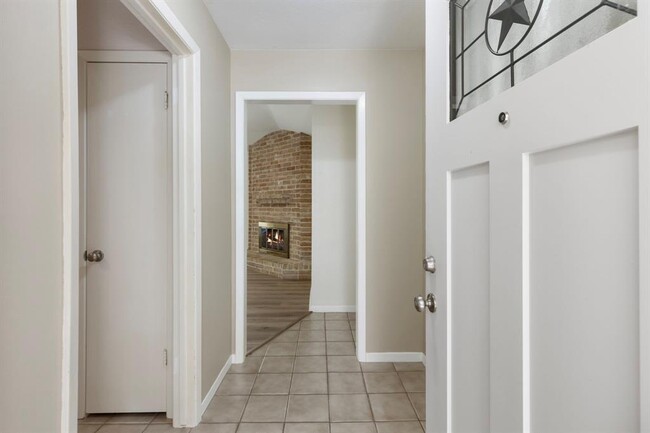 Foto del edificio - 78 Deerfoot Ct