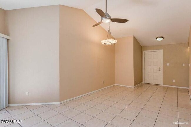 Foto del edificio - 1402 S Jentilly Ln