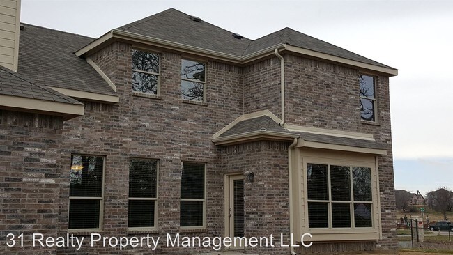Building Photo - 4 br, 3 bath Apartment - 7436 Rose Crest Blvd