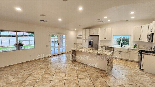 Building Photo - 82418 Priscilla Ct