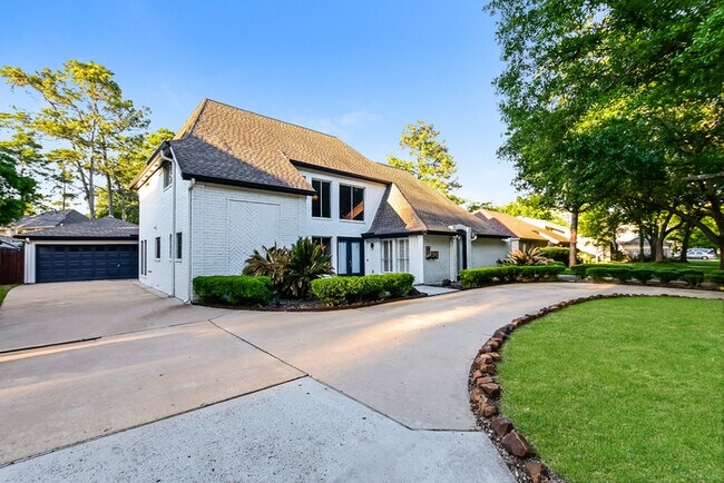 Foto del edificio - 11818 Oakcroft Dr