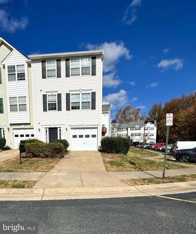 Foto del edificio - 7044 Wytheville Cir