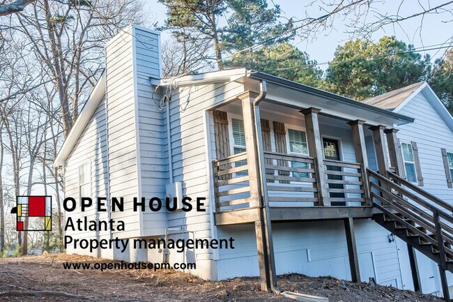 Building Photo - 1600 Oak Log Ct, Buford