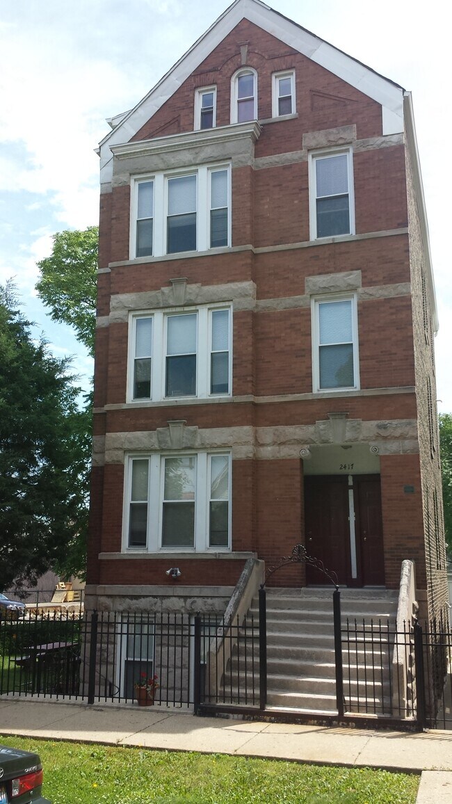 Foto del edificio - 2417 W Lyndale St
