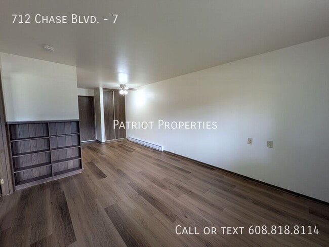 Foto del edificio - 712 Chase Blvd