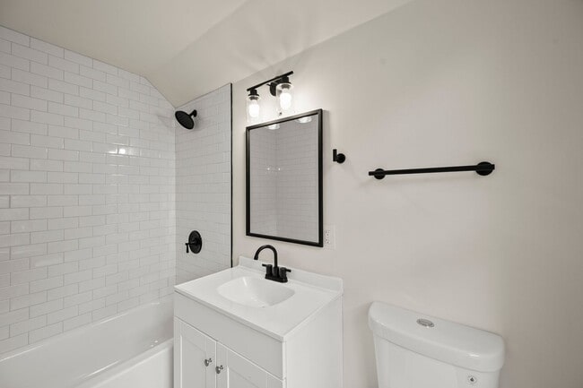 Foto del edificio - 1407 Clover St NW