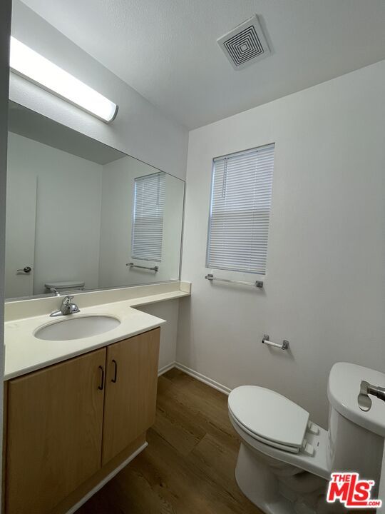 Building Photo - 121 Cancion Way